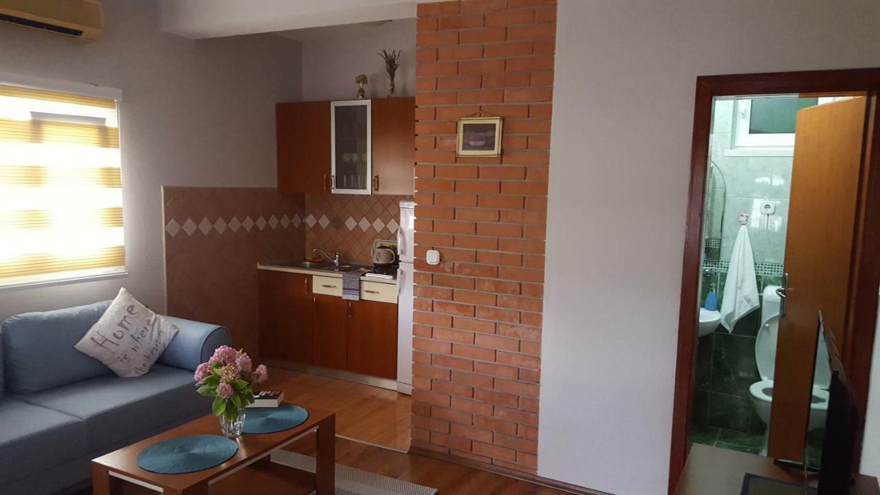 Apartments Leona 内乌姆 外观 照片